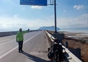 رکاب زنی دوچرخه سوار محمودآبادی از خزر تا خلیج فارس