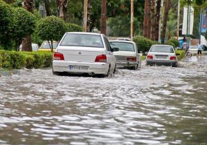 بارش‌ سیل آسا در مازندران؛ معابر دچار آبگرفتگی شد